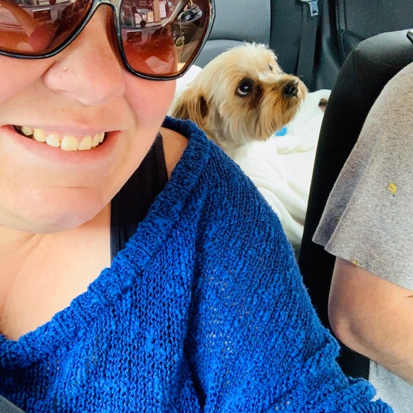 Meet your Posher, Kelly - Picture 2 of 2